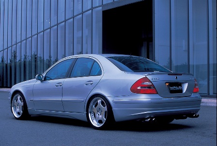 ヴァルド メルセデス･ベンツ W211 センターマフラー オールステンレス WALD D.T.M Sports ディ・ティ・エムスポーツ