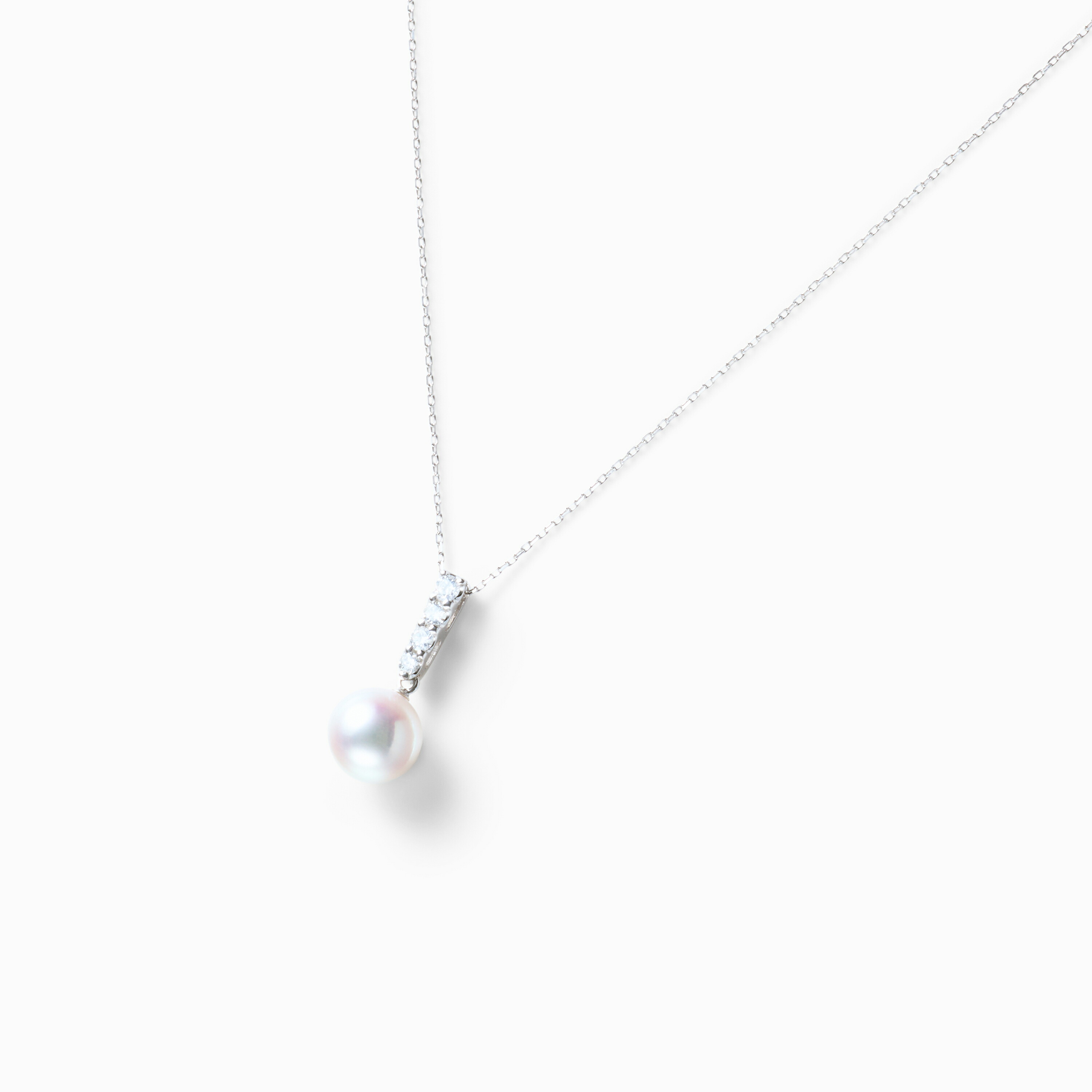 《真珠大卸からの直販》■テリ評価100点満点・K18WG・0.2ct■越物花珠真珠8.5mmUPペンダント【送料無料】