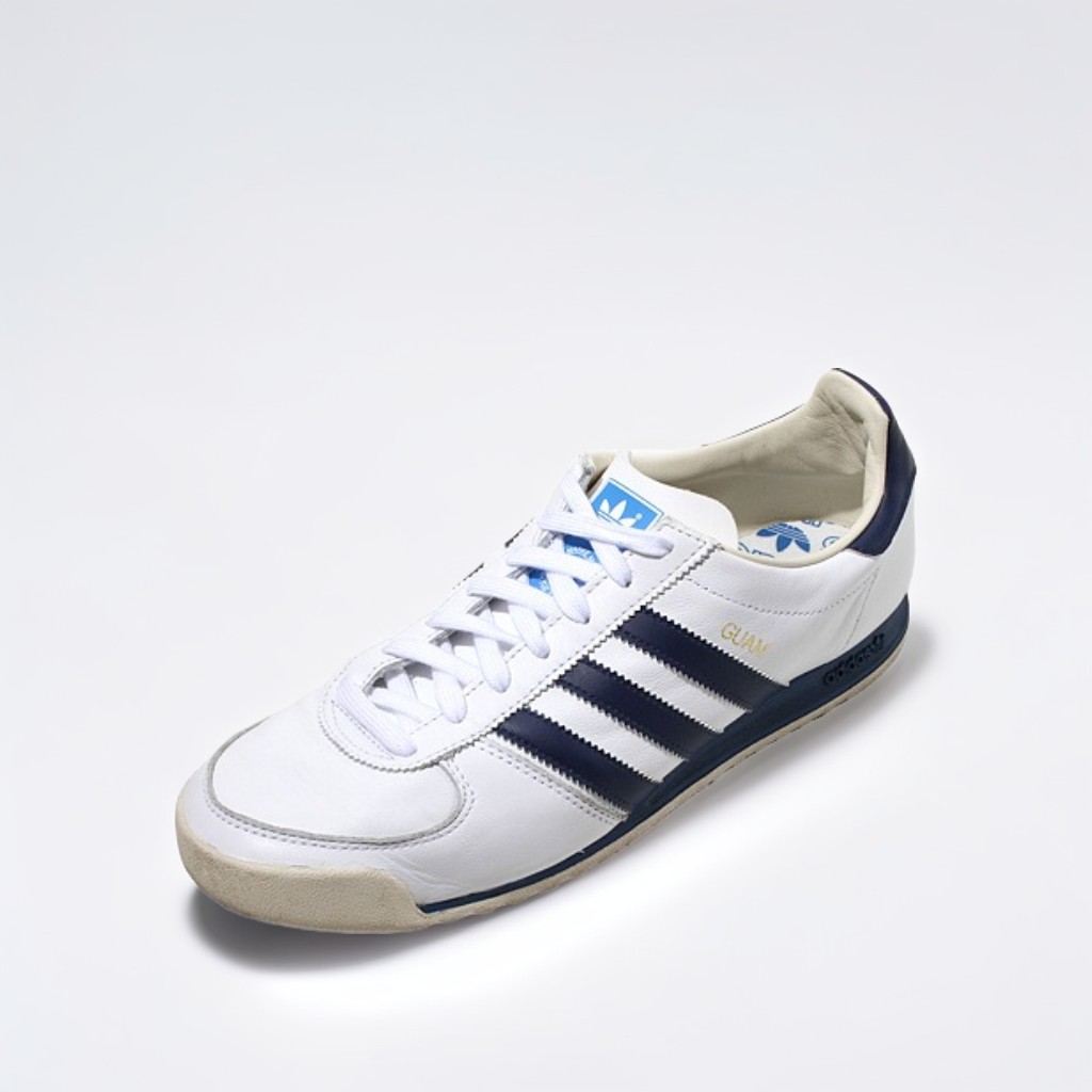 【中古】27.5cm adidas アディダス GUAM 'Footwear White / Dark Blue / Cream White' グアム フットウェアホワイト / ダークブルー / クリームホワイト スニーカー US9.5 ID2110 /◆ メンズ 【ベクトル 古着】 260212