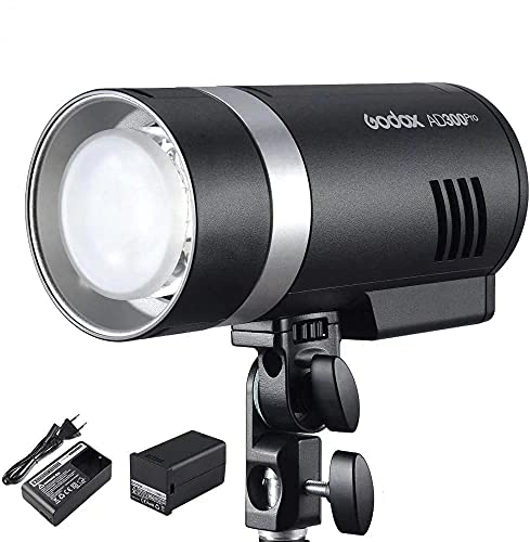 Godox正規代理店Godox AD300Pro フラッシュストロボ 2.4GTTL スタジオ向け 300W 1/8000HSS 2色モデリング5600±100K 0.01-1.8Sリサイクル時間 300フルパワーポップ 12W輝度調整可能