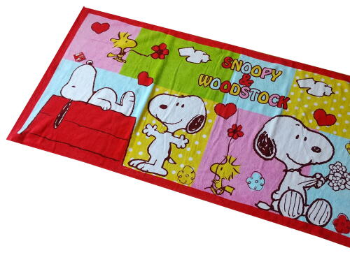 楽天市場 スヌーピーバスタオル 70x140cm メール便送料無料 代引不可 スヌーピー大判バスタオル キャラクターバスタオル バスタオルキャラクター レジャー プール 入園用 入学用 白鳥ふとん店