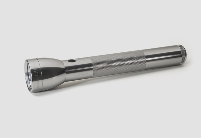 MAGLITE 3D LED マグライト ML300L-S3106（ST33106） Silver しろがね色 銀