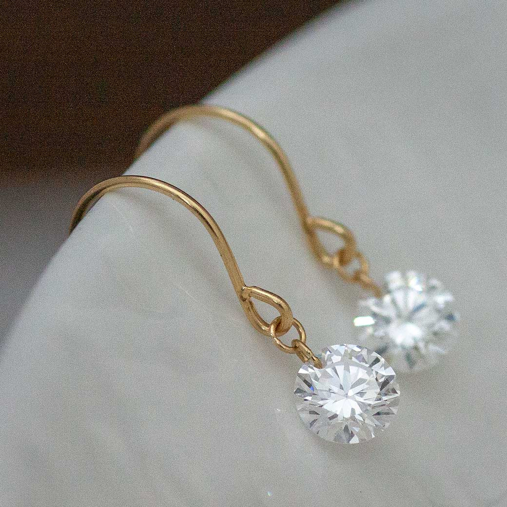 K18 　ダイヤモンド＆チェーン　ピアス K18ダイヤモンド テニスチェーンピアス 商品一覧 DIAMOND DOT LAB