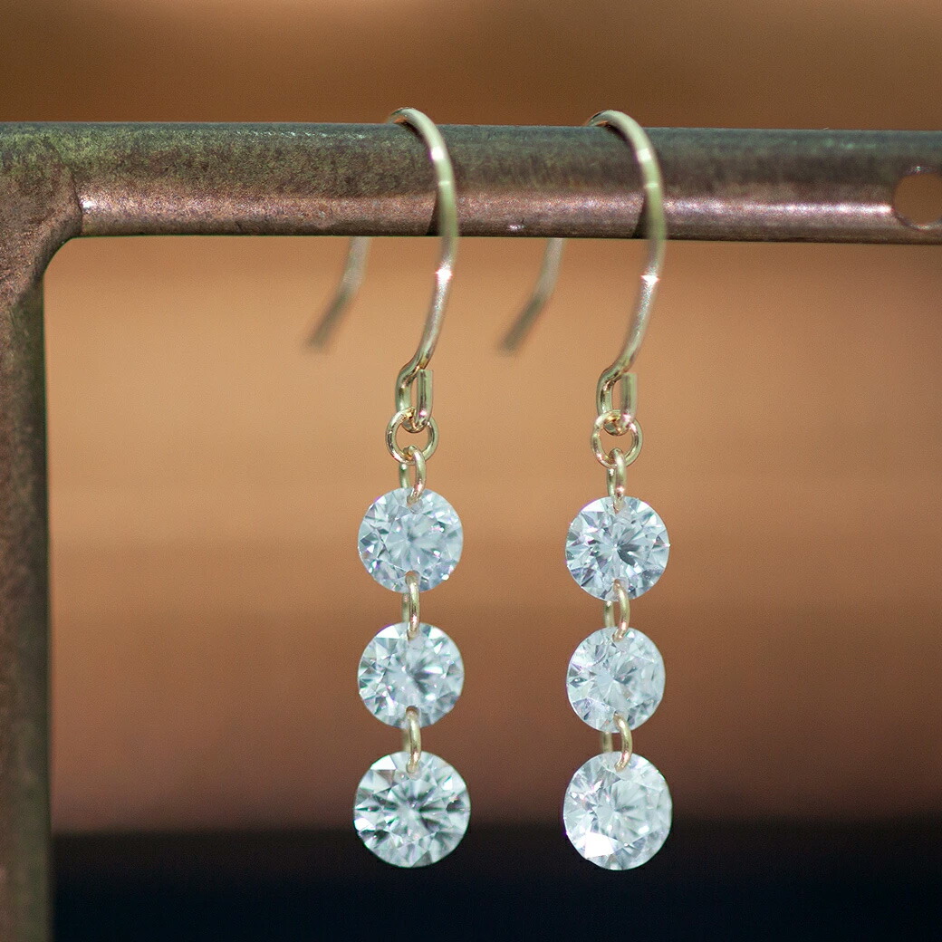 Aprile Bijoux Pt ローズカットダイヤモンド　0.24ctピアス Aprile Bijoux Pt ローズカットダイヤモンド 0.24ctピアス