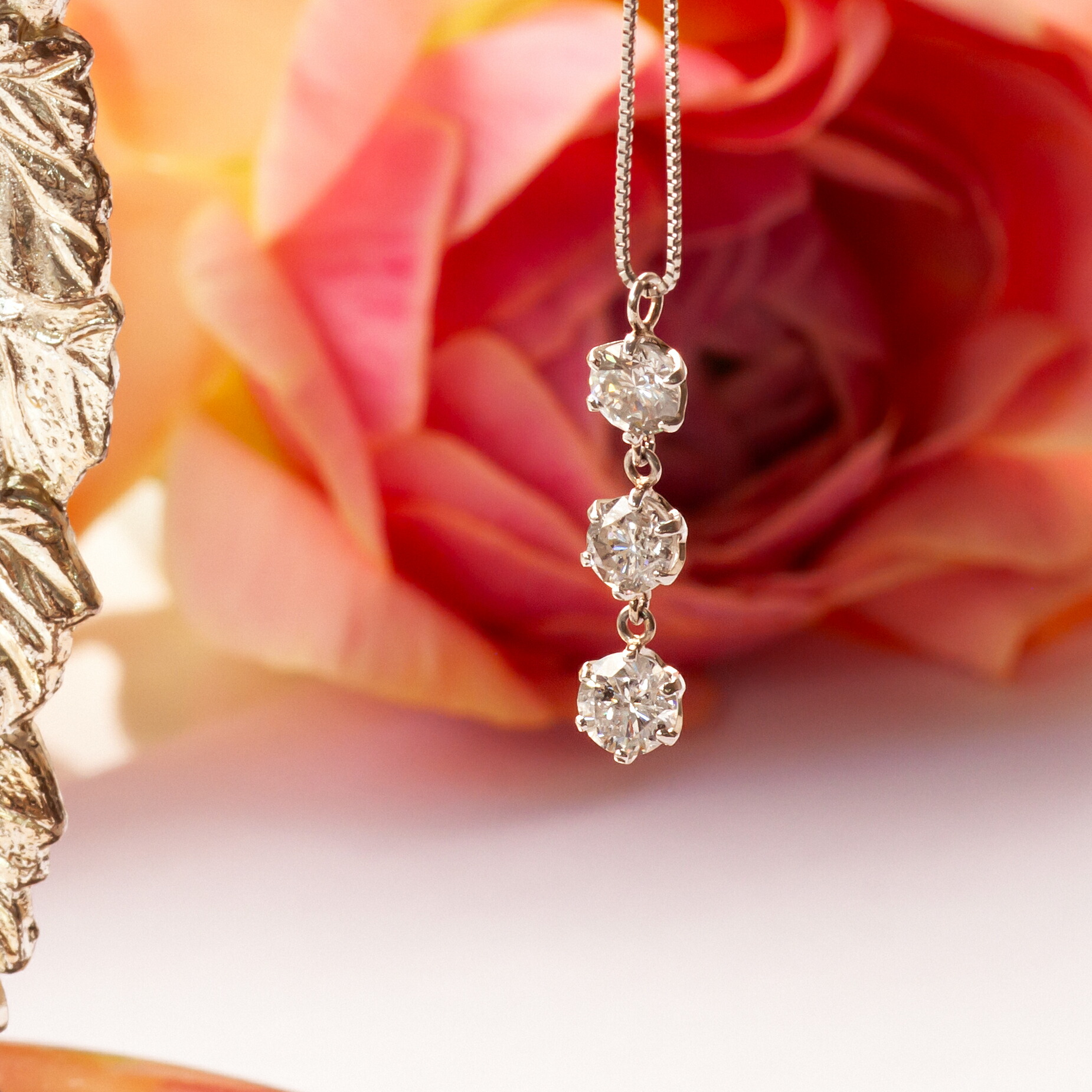 楽天市場】【1点限定】プラチナ 天然ダイヤモンド 一粒ダイヤ