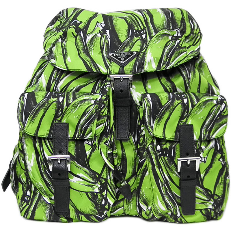【TAKETAKEさん専用】PRADA リュック・バックパック オリーブグリーン TAKETAKEさん専用】PRADA リュック・バックパック オリーブ