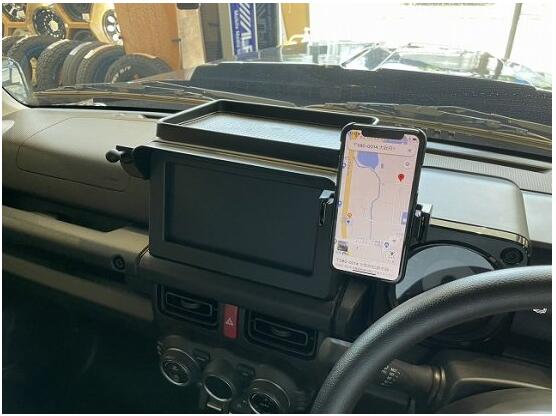 ナビバイザー スマホホルダー付き 片側用　ジムニーJB64 マニュアルホールド｜シックスセンス 7,937円