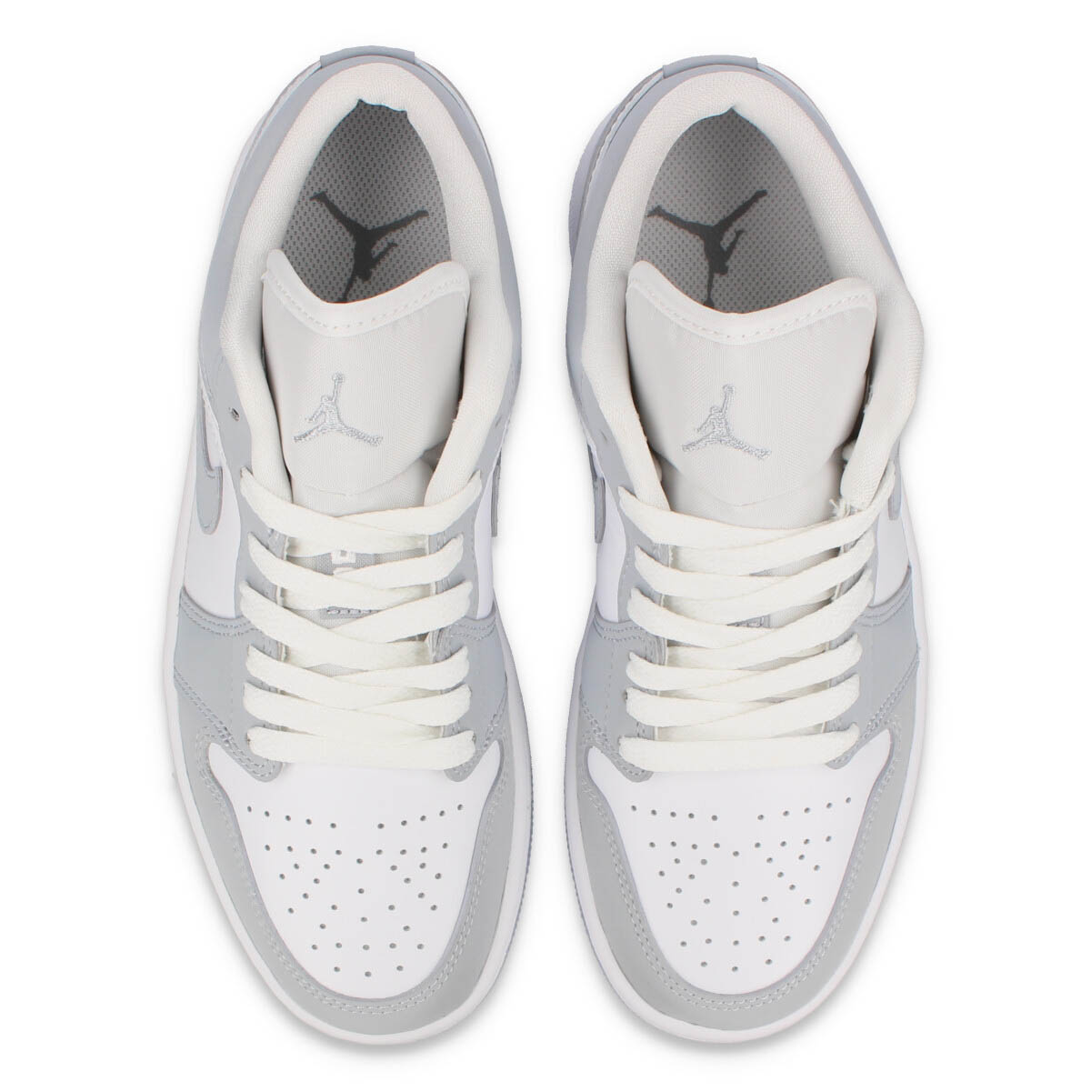 15時までのご注文で即日発送NIKEWMNSAIRJORDAN1LOWナイキウィメンズエアジョーダン1ローレディーススニーカーローカットWHITE/WOLFGREY/ALUMINUMホワイトdc0774-105-l