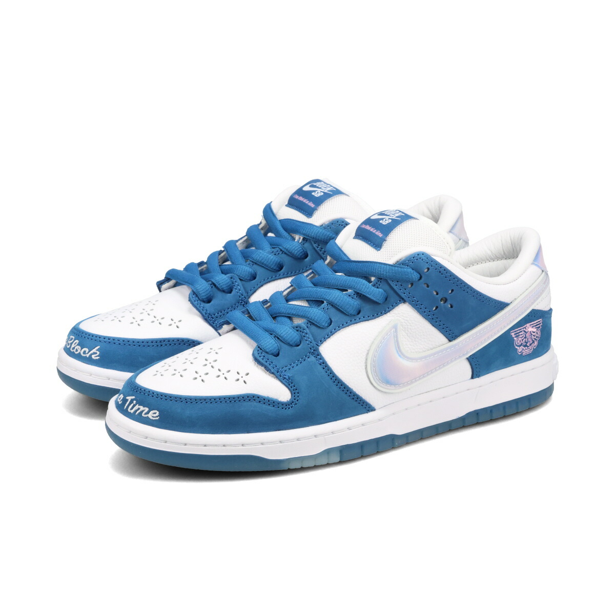 Nike SB Dunk Low Pro White ナイキ SB ダンク ロー プロ Nike SB Dunk Low Pro Shoes - White/Black/White/Black – CCS