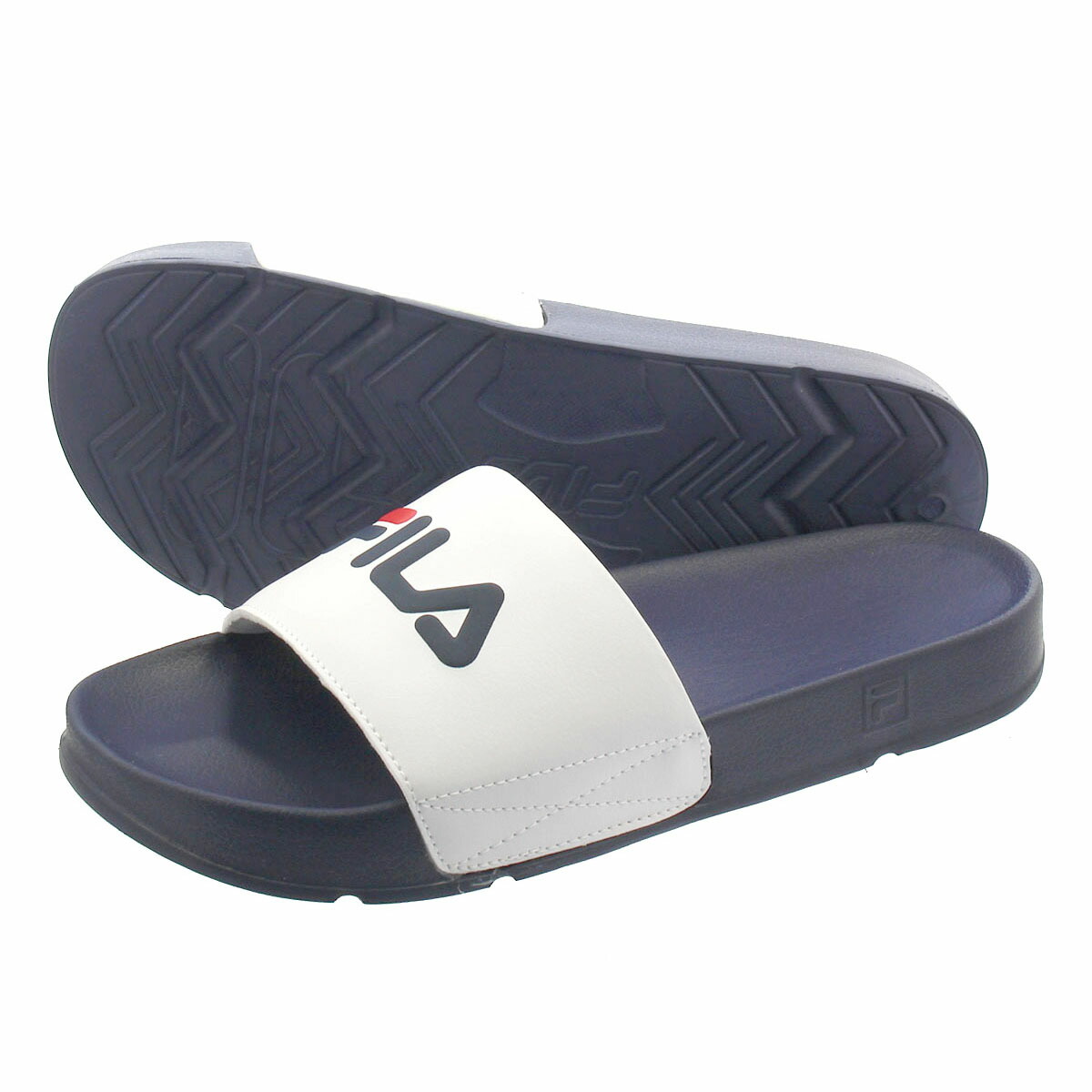 white fila flip flops