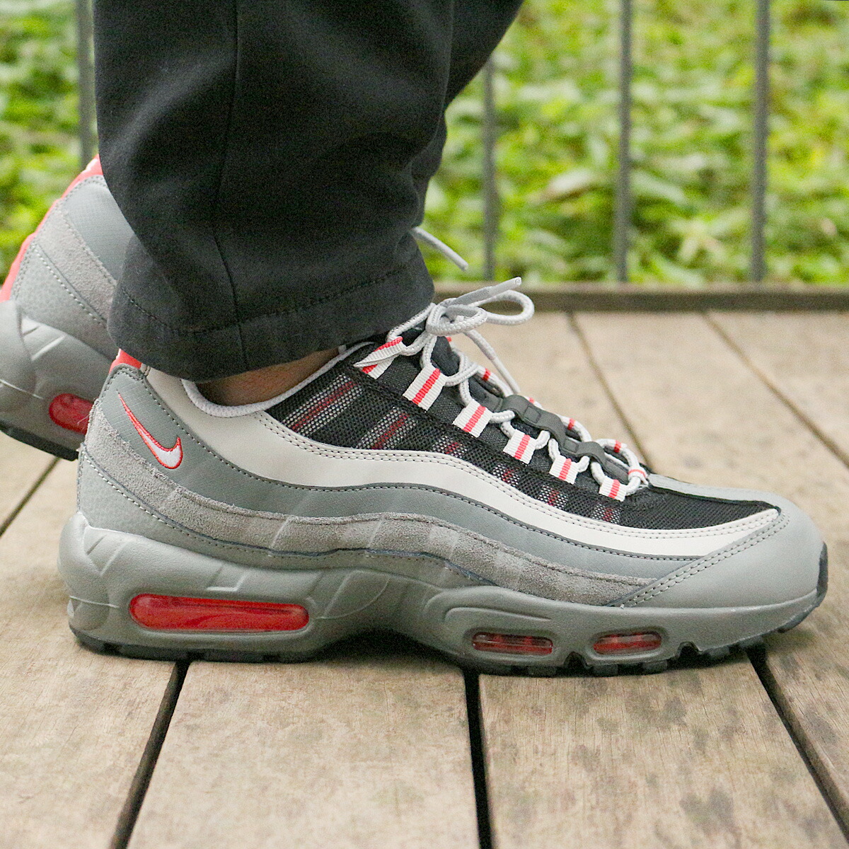 grey and red air max 95
