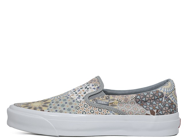 VANS OG CLASSIC SLIP-ON LX VN0A32QNWHTバンズ 乱痴気騒ぎ 古典派音楽 スリッポン LX \"口吸い-瓦/白いこと\""KITH\"" MULTI TILE"