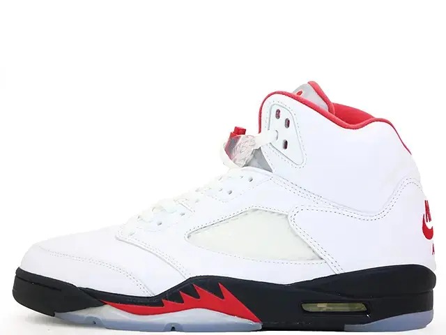 NIKE AIR JORDAN 5 RETRO DA1911-102\u003cBR\u003eナイキ エアジョーダン 5 レトロ 白いこと/火の手赤いこと-黒いこと\u003cBR\u003eWHITE/FIRE RED-BLACK