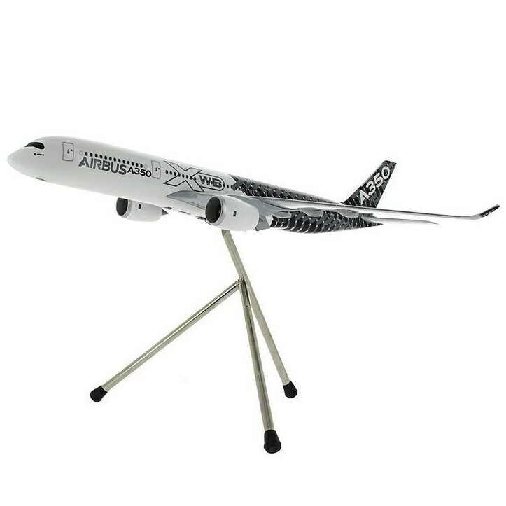 AIRBUS A350 XWB 1/150スケール AIRBUS A350 XWB 1/150スケール