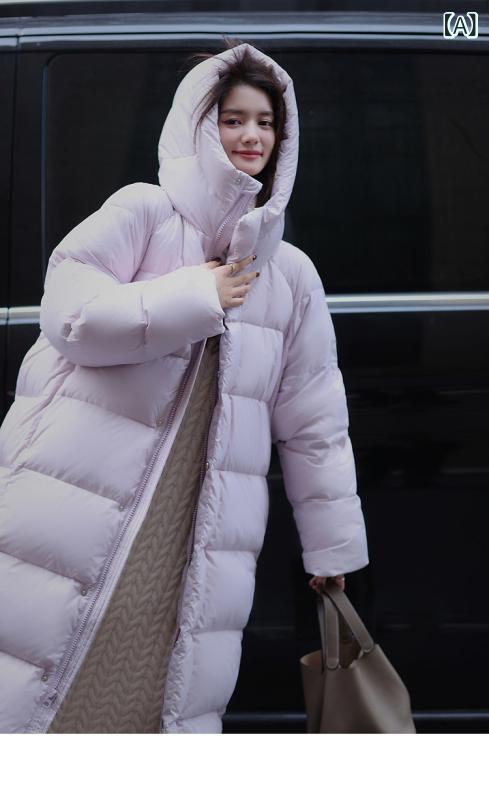 厚手で 軽く、 暖かく、 スリムな 女性 用 グースダウンジャケット、 340 g 充填 ダウン、 フード 付き、 膝 丈 以上の ロング コート、 防寒 ダウン ジャケット