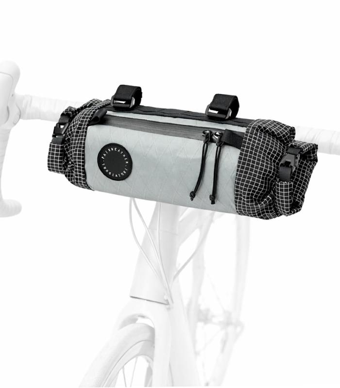 FAIRWEATHER フェアウェザー road bar bag ロードバーバッグ ハンドルバーバッグ ドロップハンドルにちょうど収まるサイズ感 両サイドがロール式 自転車 ケース バック｜スカイライト