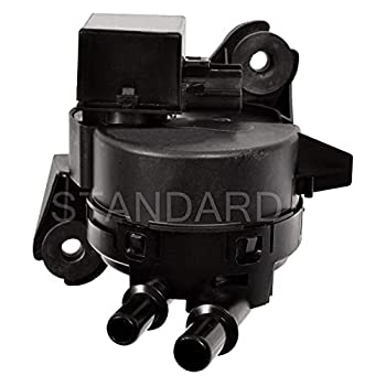 【中古】【輸入品・未使用】Standard Motor Products CP677 キャニスターパージバルブ