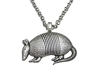 【中古】【輸入品・未使用】Kiola Designs シルバートーン アルマジロペンダントネックレス|スカイマーケットプラス