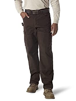 【中古】【輸入品・未使用】Wrangler メンズRiggsワークウェアレンジャーパンツ 大きいサイズ US サイズ: 44W x 34L カラー: ブラウン