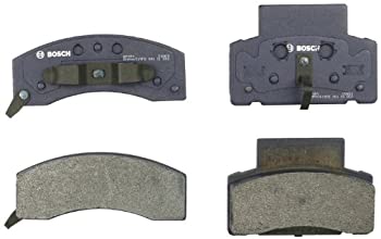 【中古】【輸入品・未使用】Bosch BP459 QuietCastプレミアムセミメタリックディスクブレーキパッドセット Chevrolet C2500 Suburban、C3500、Express 3500、G30、K、R、Vダ