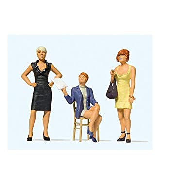 【中古】【輸入品・未使用】プライザー 3人の女性 塗装済完成品 (1/22.5)スケール 44916｜スカイマーケットプラス