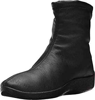 【中古】【輸入品・未使用】Arcopedico レディース カラー: ブラック