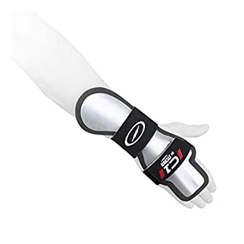 【中古】【輸入品・未使用】Storm C1 ボーリンググローブ 右手用 SM/MD