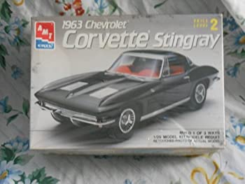 【中古】【輸入品・未使用】AMTによる1963コルベットスティングレイ