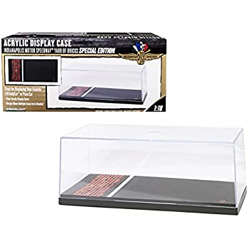 【中古】【輸入品・未使用】Special Edition Collectible Display Show Case for 1/18 Car Models with Plastic Base Yard of Bricks Indianapolis Motor Speedway by Green|スカイマーケットプラス