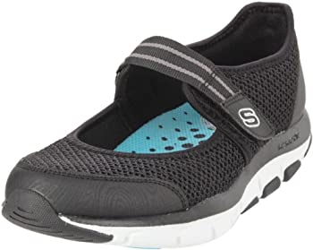 【中古】【インポート品・未当て嵌める】[Skechers] レディース 色つや: 黒いこと