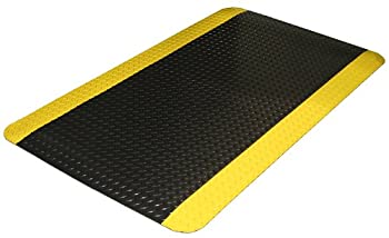 【中古】【輸入品・未使用】耐久性抜群　ビニール製　産業用　疲れにくいフロアマット Heavy Duty Diamond-Dek Sponge%ｶﾝﾏ% 2\' x 3\'%ｶﾝﾏ% 黒（黄色線つき） (2\' x 3\')