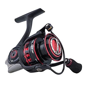 大人も着やすいシンプルファッション Abu Garcia Revo SX Spinning