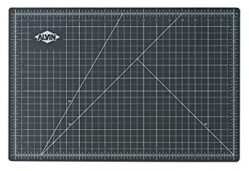 【中古】【輸入品・未使用】Alvin GBM2436 GBM Series 24 inches x 36 inches Green/Black Professional Self-Healing Cutting Mat by Alvin 37,528円