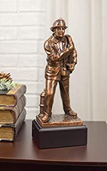 【中古】【インポート品・未当て嵌める】Gifts \u0026 Decor Ebros Men of Duty Civil Hero 消防士 持ちはこび導管 by Hydrant Statue 9.5in 消防士 911 まさかの時主題メロディ刻みつける ブラックトロフィ