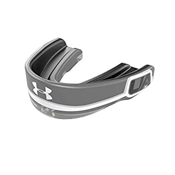 【中古】【インポート品・未当てはめる】Under Armour Gameday Pro 二十日鼠差し固める 蹴球 ラクロス 篭球 フィールドホッケー ボクシング等用 運動競技二十日鼠差し固める 取りはらい能力のある