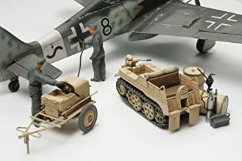 【中古】【輸入品・未使用】Tamiya 1?/ 48ミリタリーミニチュアシリーズNo。33ドイツ陸軍機の電源供給Vehicles SD KFZ 2牽引セットプラスチックモデル32533