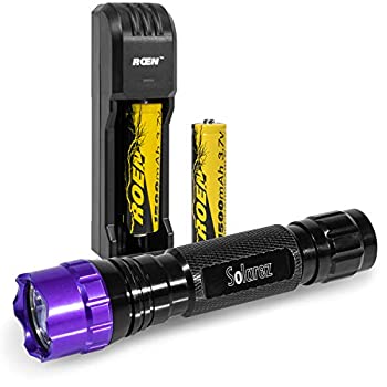 【中古】【輸入品・未使用】SOLAREZ 高出力 UV 懐中電灯 レジネーターキット ベスト 380 UV ライトとブラックライト 自宅 & ホテル検査 ペットの尿 汚れ 偽造のお金 18W 380｜スカイマーケットプラス 26,138円