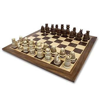 【中古】【輸入品・未使用】WE Games Medieval Chess Set - Polystone Pieces with Distressed Wooden Board 15 in. 48,857円