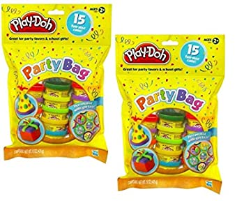 【中古】【インポート品・未当て嵌める】Play-Doh Party Bag Dough%ｶﾝﾏ% 15 Count (Assorted Colors) - 2 Pack キッチン用品・食器・調理器具-その他