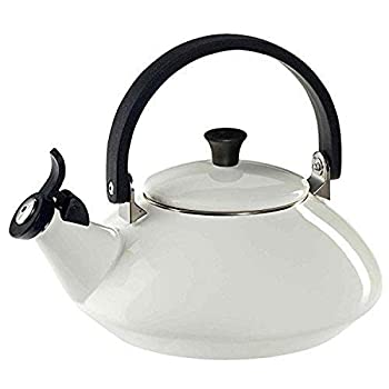 【中古】【インポート品・未当てはめる】Le Creuset Enamel-on-Steel Zen 1-2/3-Quart Teakettle%ｶﾝﾏ% White by Le Creuset [並行輸入品]