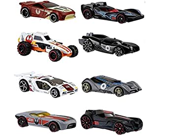【中古】【輸入品・未使用】Hot Wheels Star Wars Cars Bundle of 8 Cars