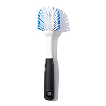 【中古】【輸入品・未使用】OXO グッド・グリップス キッチンブラシ 21691(colour may vary)