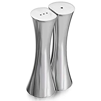 【中古】【輸入品・未使用】Nambe Kissing Silver Salt and Pepper Shaker Set of 2%カンマ% 5H x 1.75W by Nambe