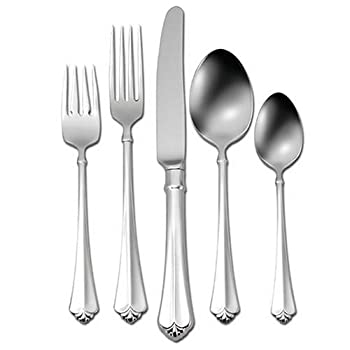 【中古】【輸入品・未使用】Oneida Juilliard 5-Piece Flatware Set%ｶﾝﾏ% Service for 1 by Oneida｜スカイマーケットプラス