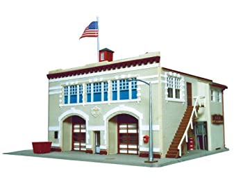 【中古】【輸入品・未使用】Life-Like Trains HOスケール組み立てキット 消防署|スカイマーケットプラス