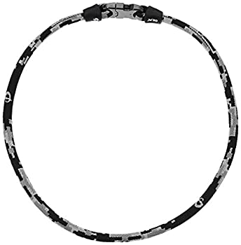 【中古】【輸入品・未使用】Phiten デジタル迷彩チタンネックレス 18%ﾀﾞﾌﾞﾙｸｫｰﾃ%