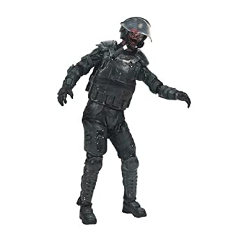 【中古】【輸入品・未使用】ウォーキング・デッド＜TVドラマ版＞ アクションフィギュア シリーズ4/ライオット・ギア ゾンビ 11,950円