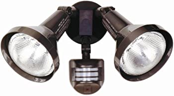 【中古】【インポート品・未当て嵌める】Designers Edge L6004BR 270-Degree Diecast Metal Twin Head Motion Activated Security Flood Light with Bulb Shields%ｶﾝﾏ% Bronze%ｶﾝﾏ% 240-