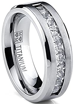 【中古】【輸入品・未使用】(R 1/2) - Ultimate Metals Co. Titanium Men\'s Wedding Band Engagement Ring with 9 large Princess Cut Cubic Zirconia CZ%ｶﾝﾏ% Comfort Fit%