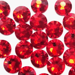 【中古】【輸入品・未使用】NEW ThreadNanny CZECH Quality 10gross (1440pcs) HotFix Rhinestones Crystals - 4mm/16ss%ｶﾝﾏ% RED Color by ThreadNanny 9,216円